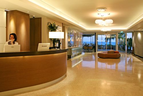 Crown Plaza Reseption